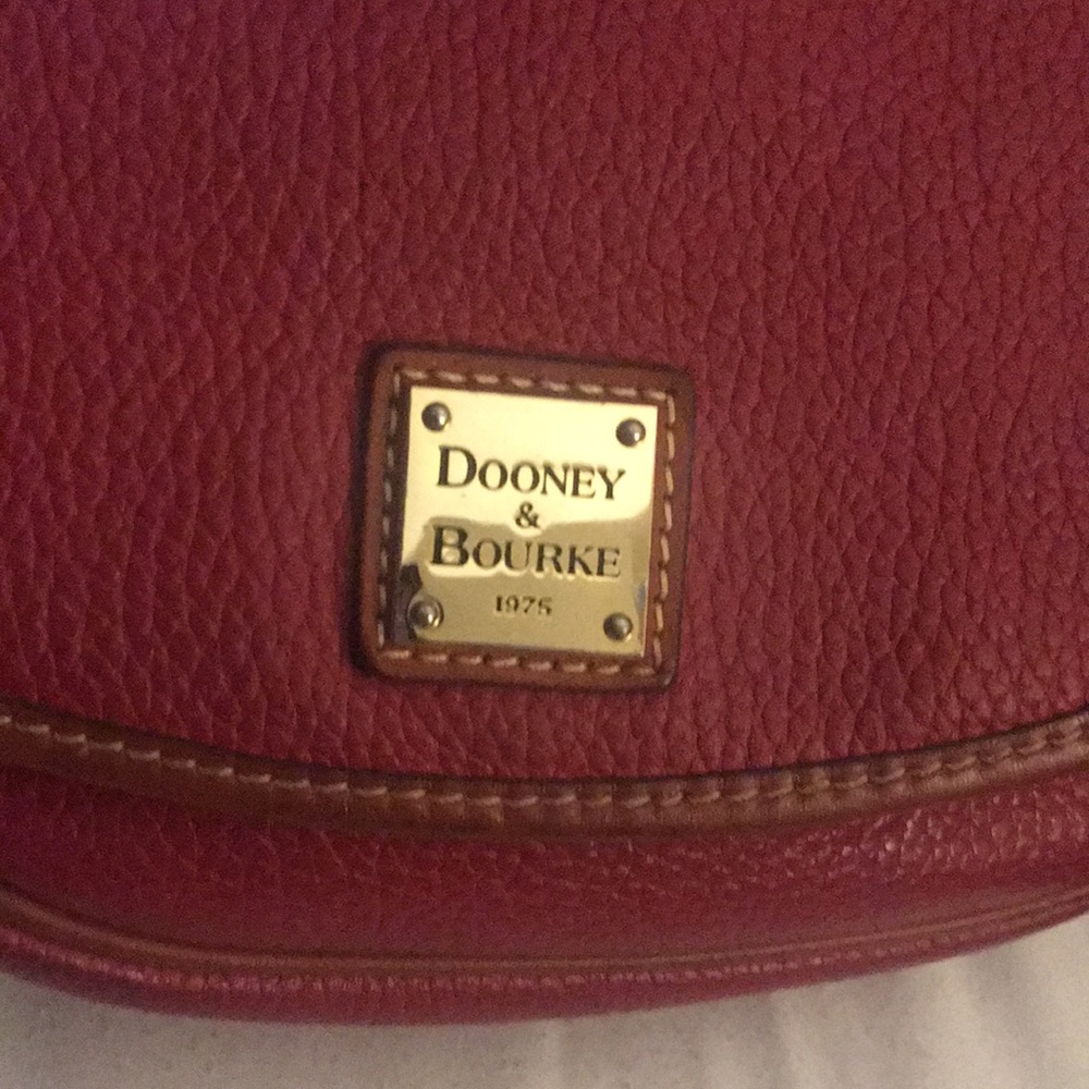 Dooney & Bourke - Picture 8 of 8